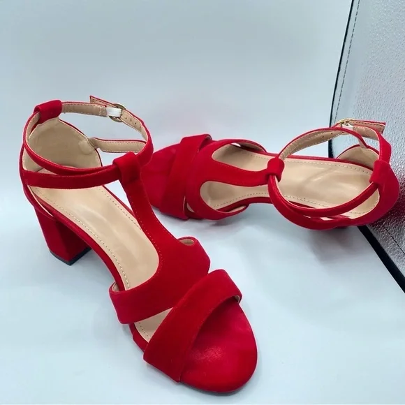 Red Velvet Women's Sandales with 2”Heels Pre-Loved Excellent Condition Size 39 - Picture 9 of 16